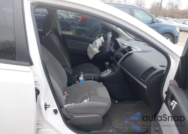 3N1AB6AP0BL641915: 43818132