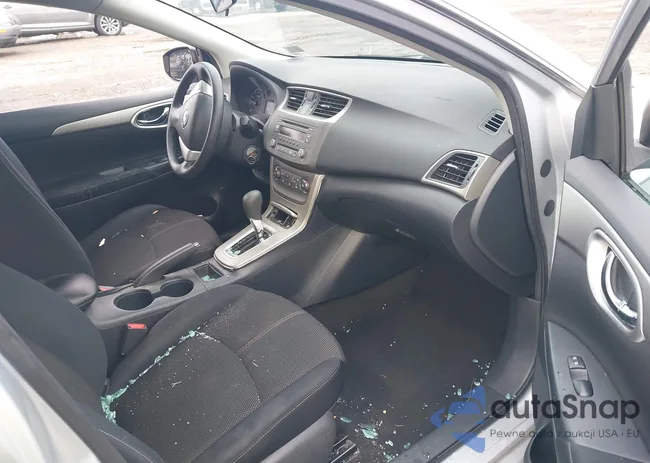 3N1AB7AP9EY204640: 43818211