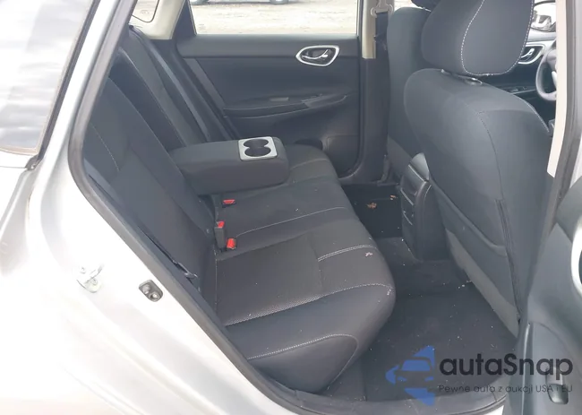 3N1AB7AP9EY204640: 43818211