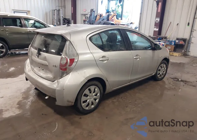 JTDKDTB37E1570181: 43818310