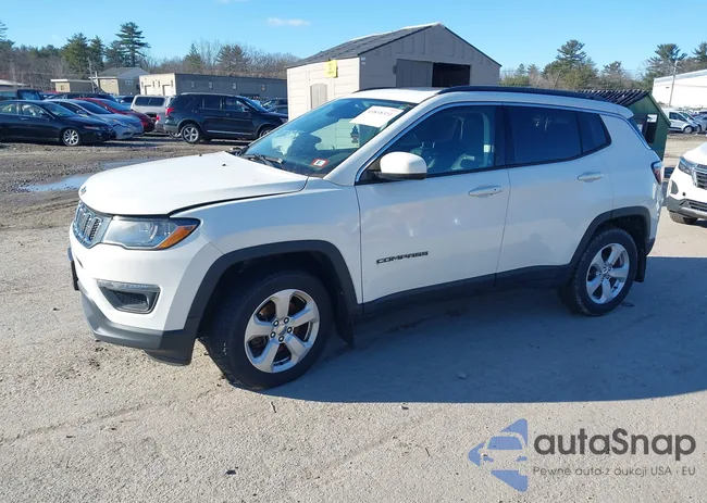 3C4NJDBB9JT266761: 43818331