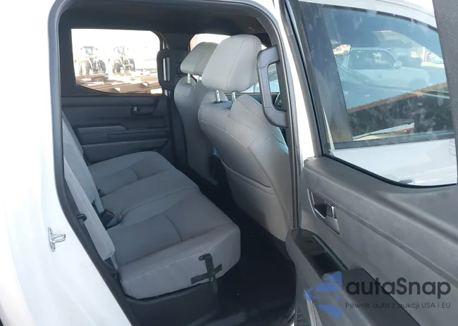 3TMKB5FNXSM049757: 43818422