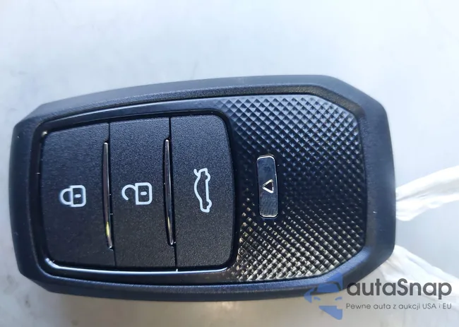 3TMKB5FNXSM049757: 43818422