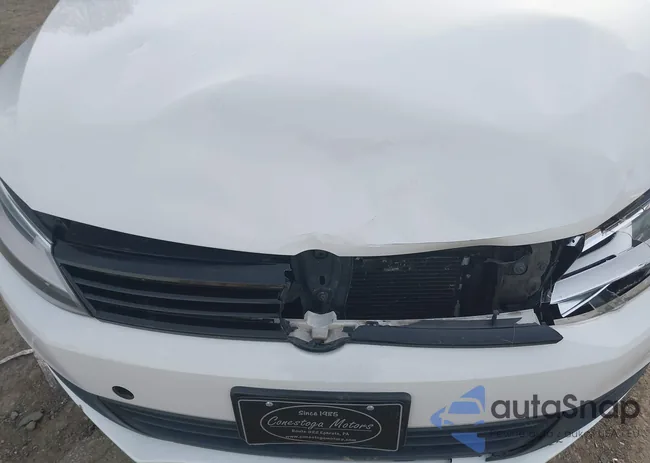 3VWDP7AJ0CM343032: 43818498