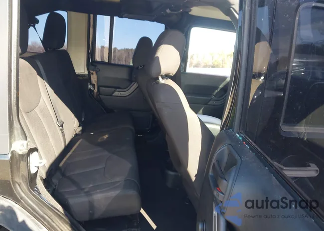 1C4BJWDG2JL827675: 43817520