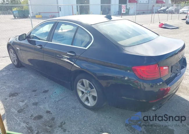 WBAXG5C54CDY28979: 43817562