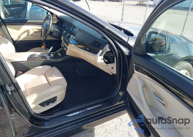 WBAXG5C54CDY28979: 43817562