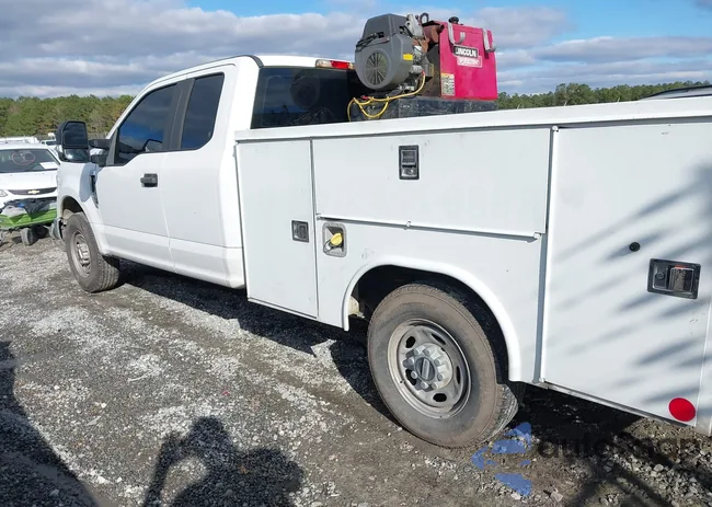 1FD7X2A67HEC65971: 43817591