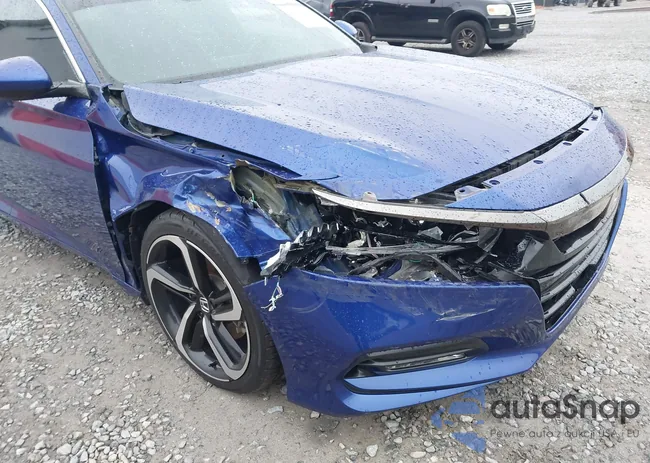 1HGCV1F3XJA062704: 43817631