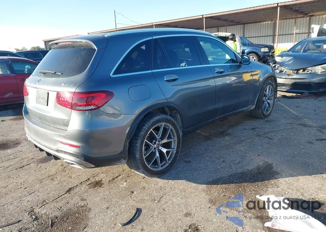 W1N0G8EB6MF959032: 43817841