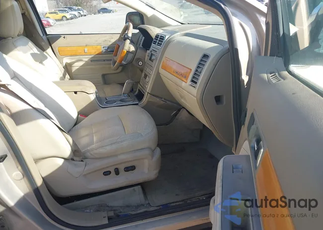 2LMDU68C97BJ27443: 43817862