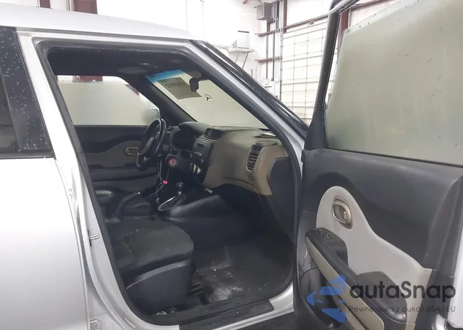 KNDJN2A20F7766635: 43818932