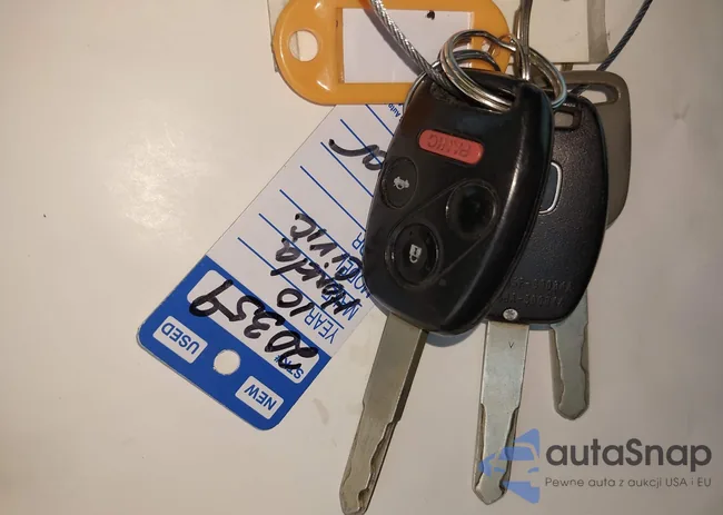 2HGFA5E57AH700542: 43818938