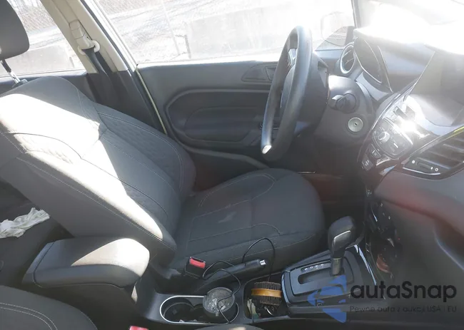 3FADP4BJXKM123580: 43818957