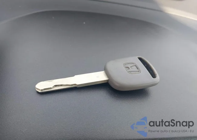 2HGFA1F53AH572047: 43819223