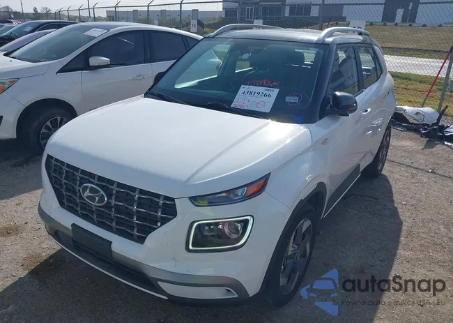 KMHRC8A37RU306863: 43819266