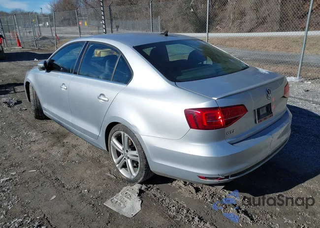 3VW4T7AJ6FM263069: 43819321