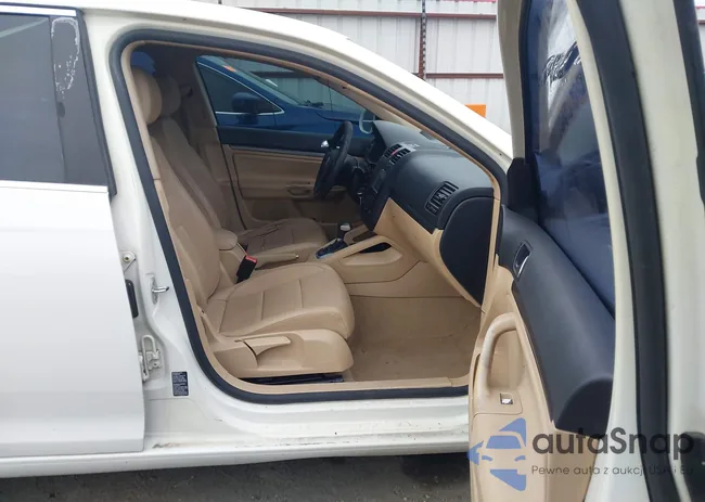 3VWST71K06M004268: 43819342