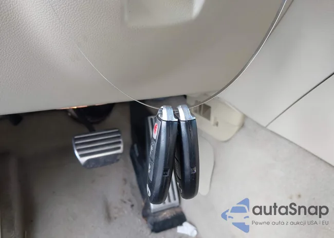 JN8AS1MW5AM855066: 43819483