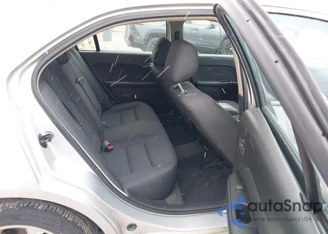 3FAHP0HA3CR134474: 43819501