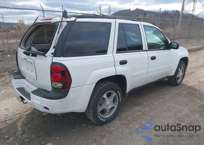 1GNDT13S172238179: 43818606