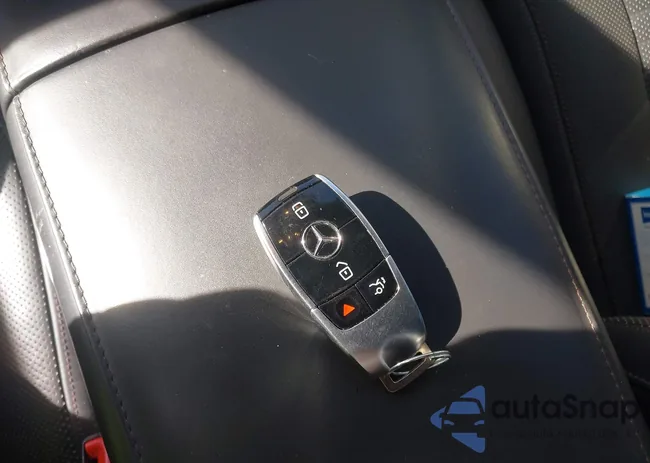 WDDUG8GB7KA460603: 43818648