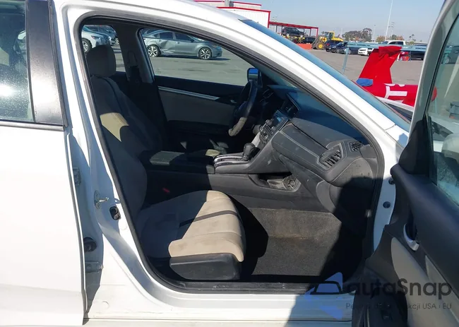 2HGFC2F58JH578149: 43818657