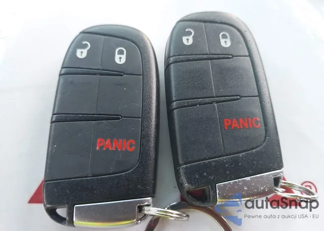 3C4PDCGG8FT632568: 43818733