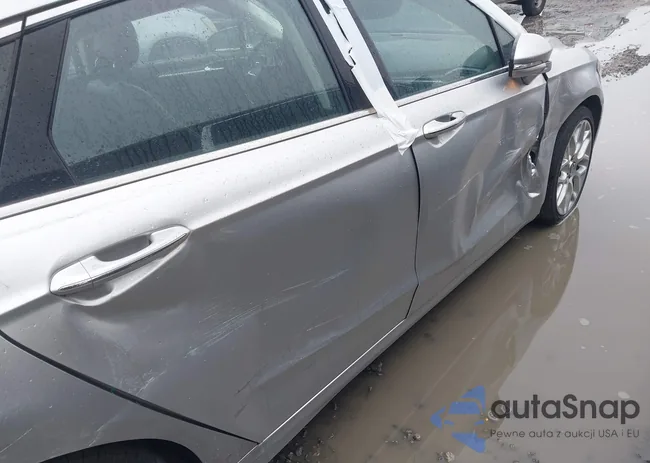 3FA6P0K98ER154650: 43818831