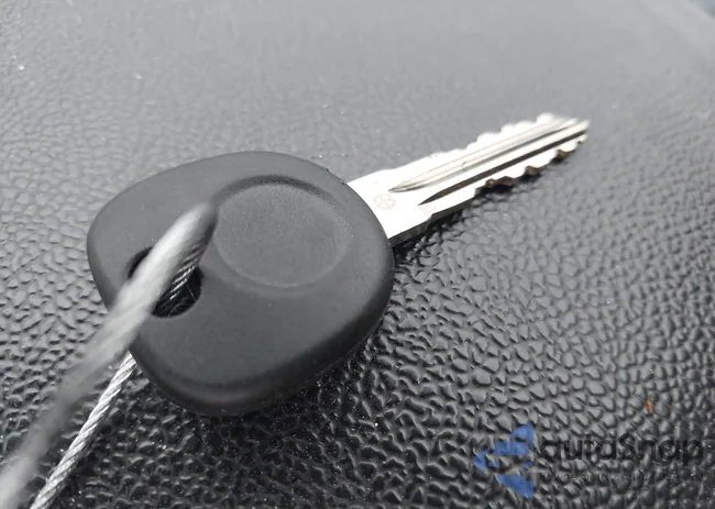 1GCEC19018Z107412: 43818896