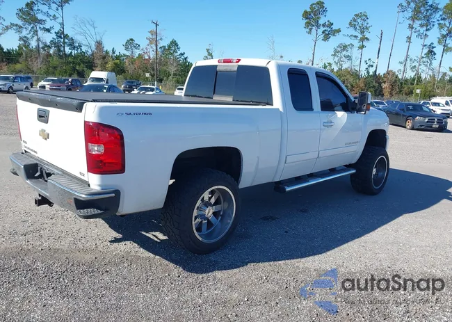 1GCEC19018Z107412: 43818896