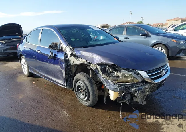 1HGCR3F88DA043049: 43819921