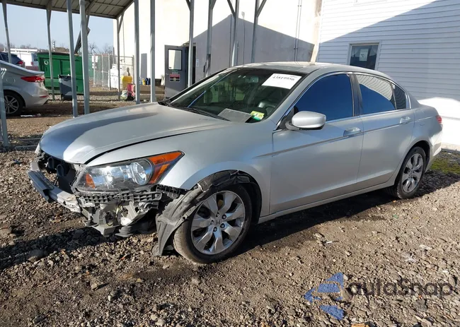 1HGCP26858A014243: 43819956