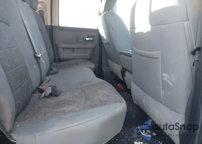 1C6RR6GT3GS147631: 43820115