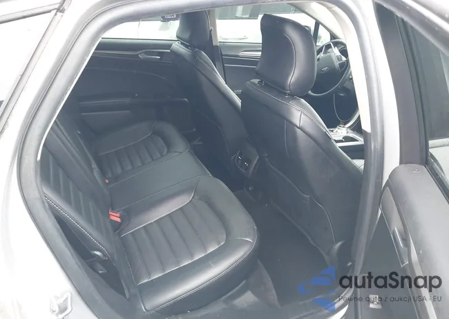 3FA6P0H90HR142794: 43820136