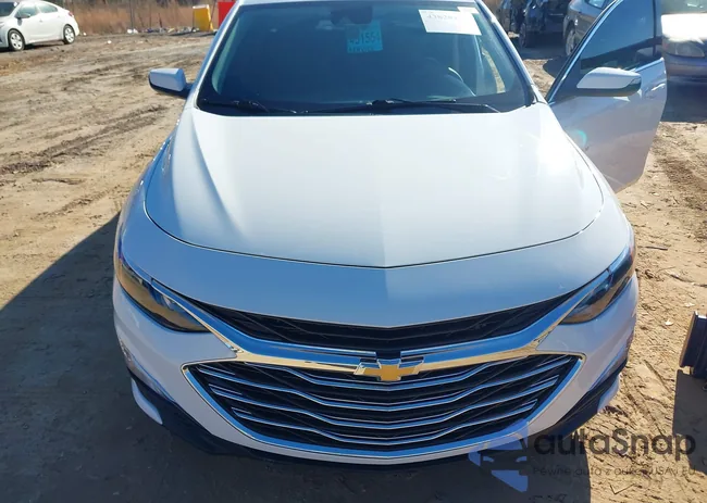 1G1ZC5ST6LF142303: 43820138