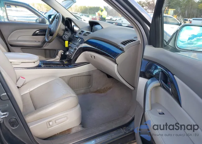 2HNYD28408H526382: 43820165