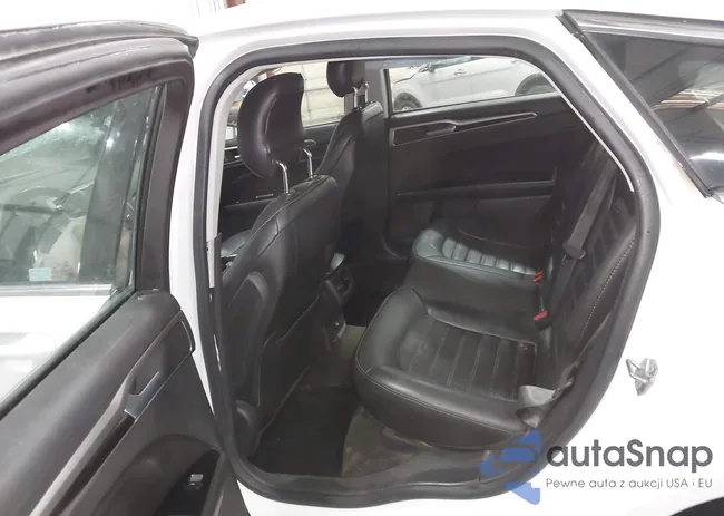 3FA6P0HDXFR138270: 43820242