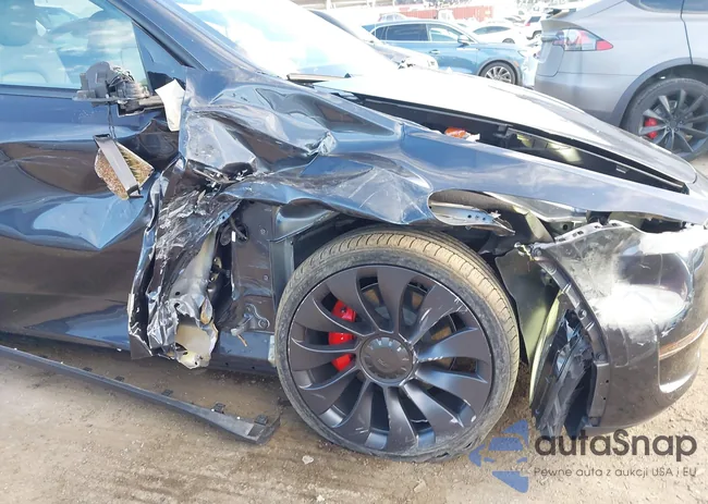 7SAYGDEF8RF022204: 43820339