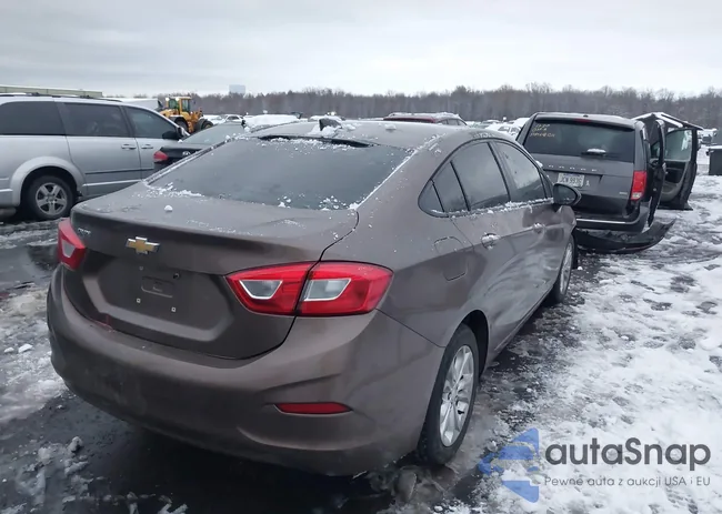 1G1BC5SM1K7127890: 43820340