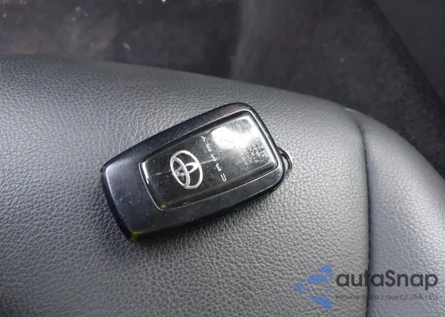 4T1KZ1AK4NU070035: 43820358