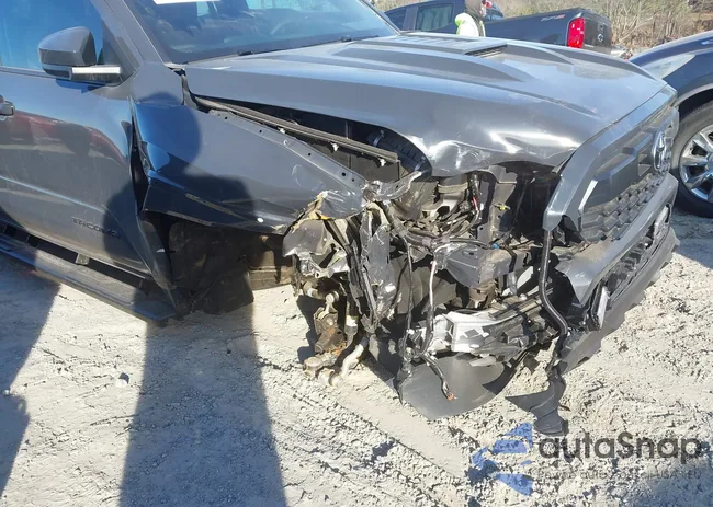 3TMKB5FN8SM049322: 43820369