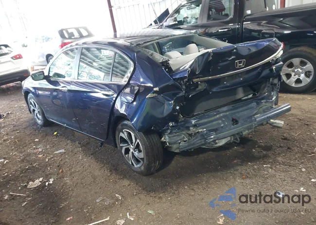 1HGCR2F3XHA090006: 43819663