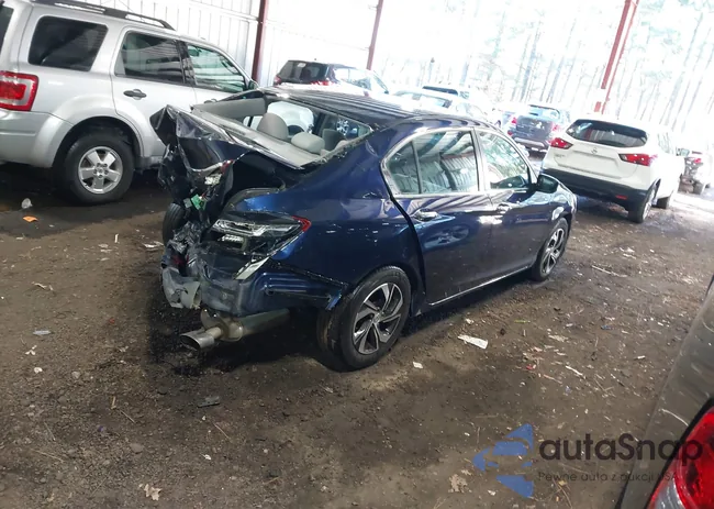 1HGCR2F3XHA090006: 43819663