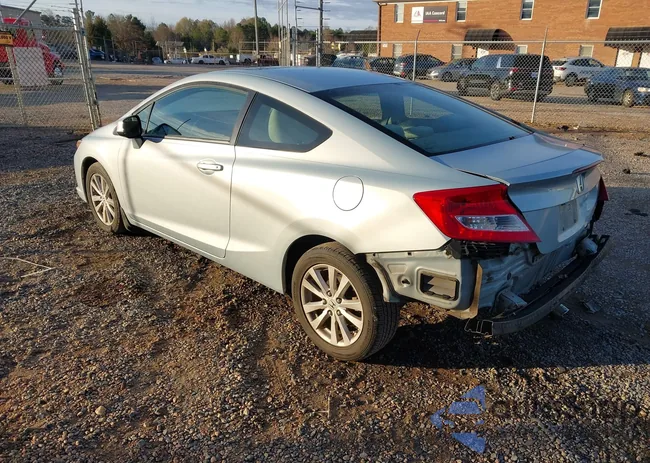 2HGFG3B8XCH558515: 43819797