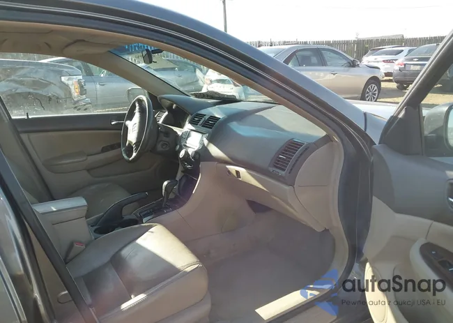 1HGCM56897A088788: 43820956