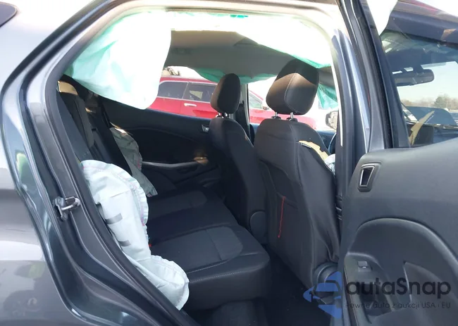 MAJ6S3GLXLC327603: 43820977