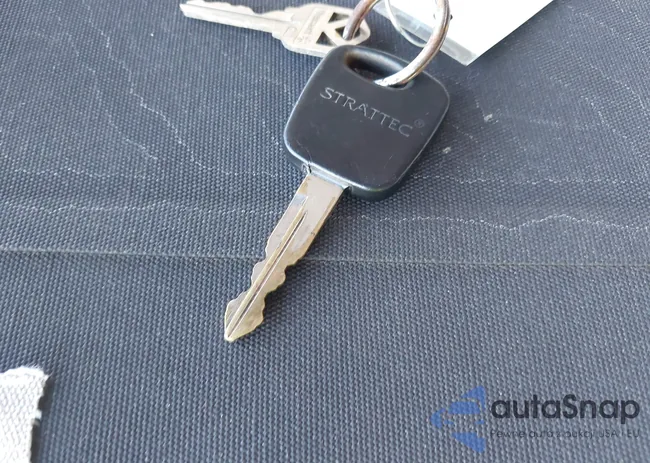 1FAFP45XXXF175050: 43820988