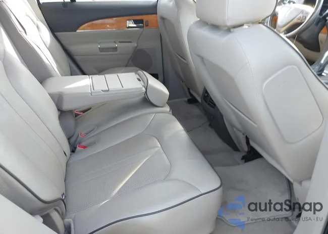 2LMDJ6JK0DBL25351: 43821042