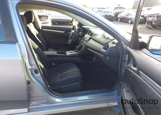 2HGFC2F56JH561513: 43821065